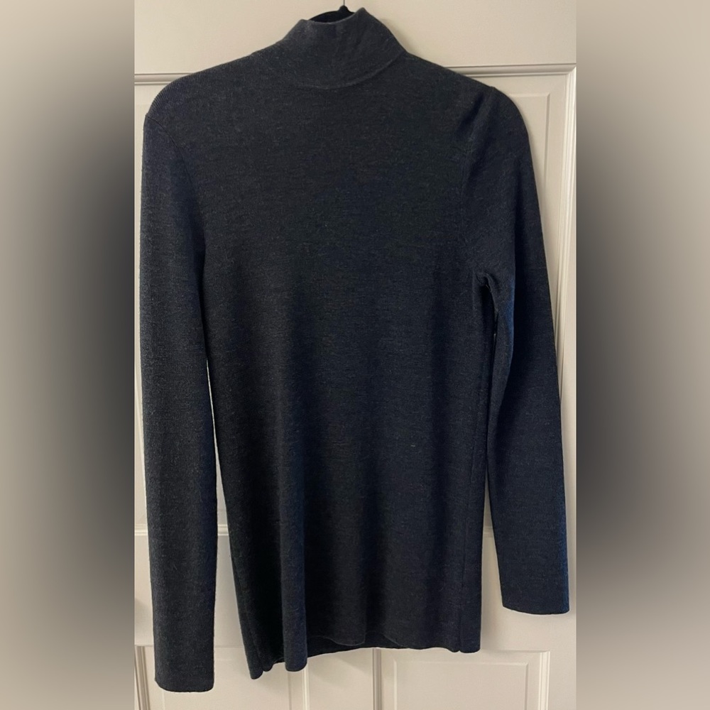Tory Burch Dark Charcoal Gray 100% Wool Turtleneck Back Zipper Size M